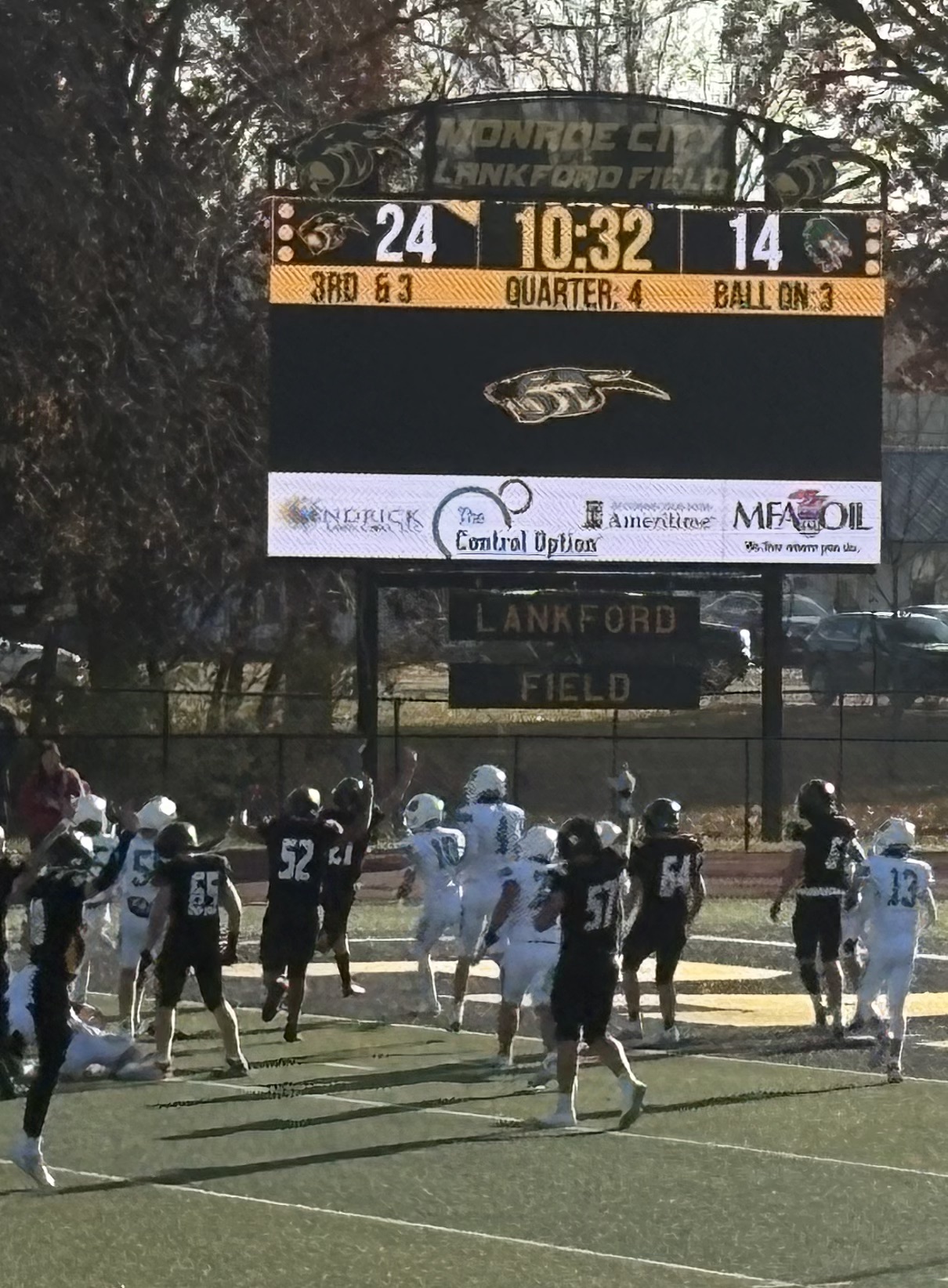 NemoPressbox's tweet card. Monroe City Slays The Dragons - NEMO Pressbox