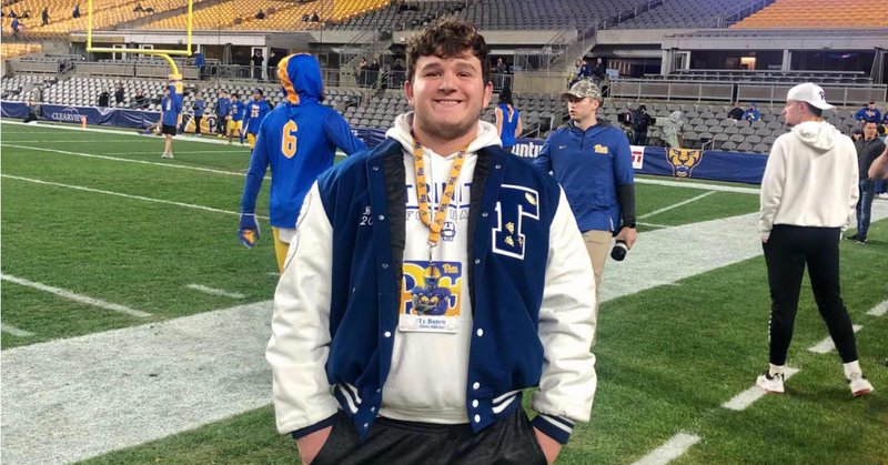 Tweet card summary image