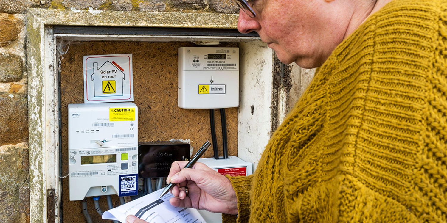 RichardWellings's tweet card. For the next five months, National Grid is trialling a scheme to give customers money off their energy bills for reduced usage during certain times