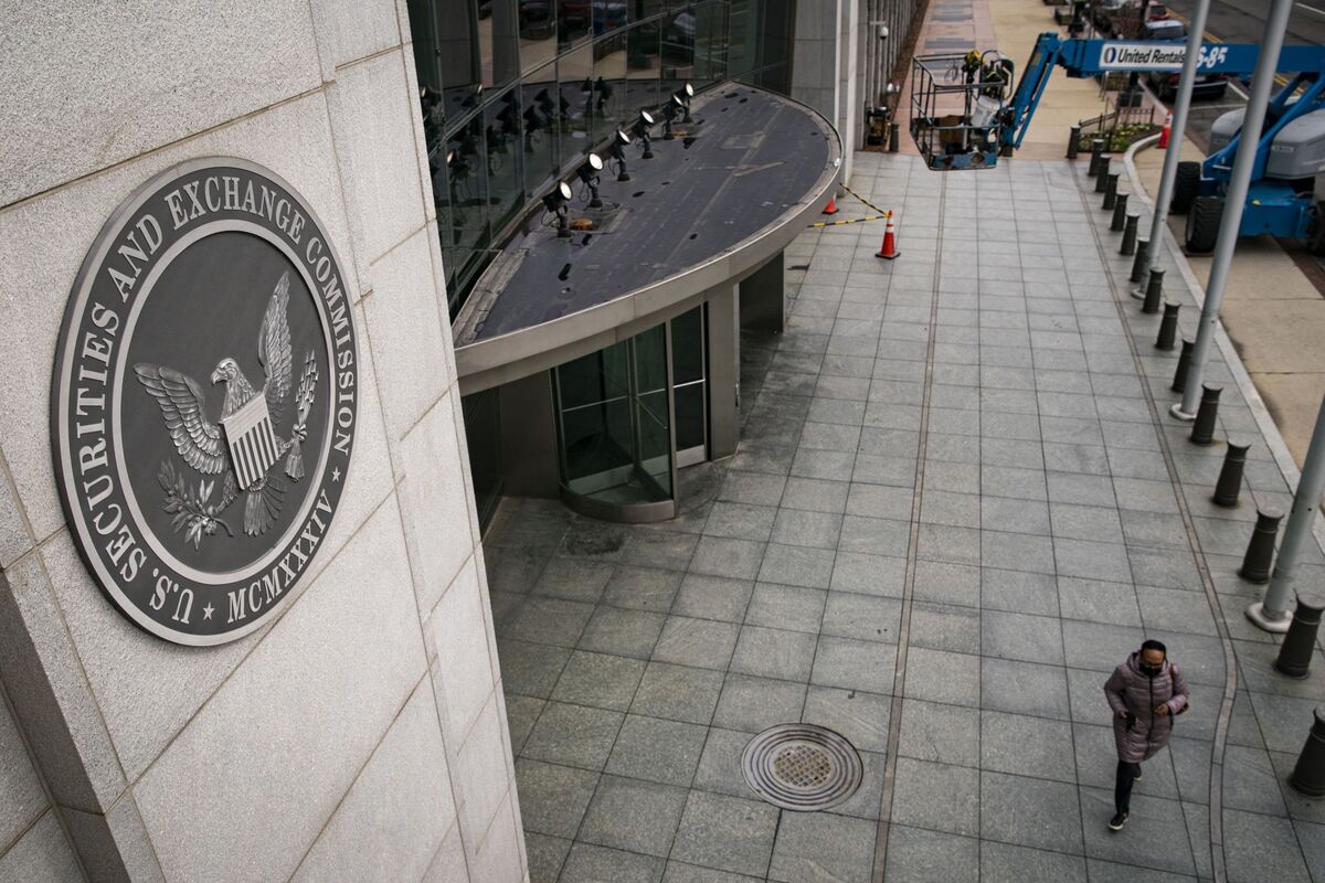 chilidog3's tweet card. A big push by US regulators to speed up settlement times for securities trades is supposed to boost market efficiency and protect investors from potential losses. Yet for at least $1 trillion of...