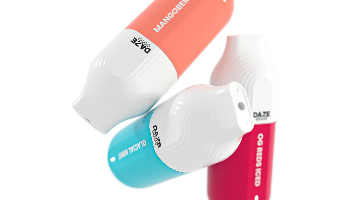 GuideToVaping's tweet card. The new 7 Daze Egge is great disposable vape to use, especially if you are a fan of the original Reds Apple vape juice collection.