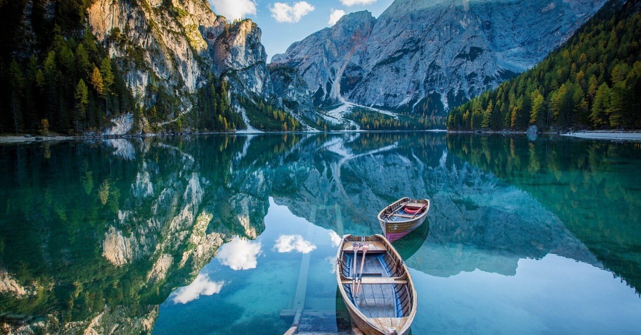 tarottocoaching's tweet card. こんにちは。辻冬馬です。 今日は、少しだけ裏側の話をしたいと思います。 先日アップした誘導瞑想動画——実は完全「ノー台本」で制作したものでした。 これまで私は、誘導瞑想を作るときは必ず ① 台本を書く ② 音声を収録する ③ 音楽をつける ④ 映像を合わせる という「きれいな工程」を踏んできました。 でも、気づいてしまったのです。 —もう台本が要らなくなっている自分に。 ■ なぜ台本が不要に...