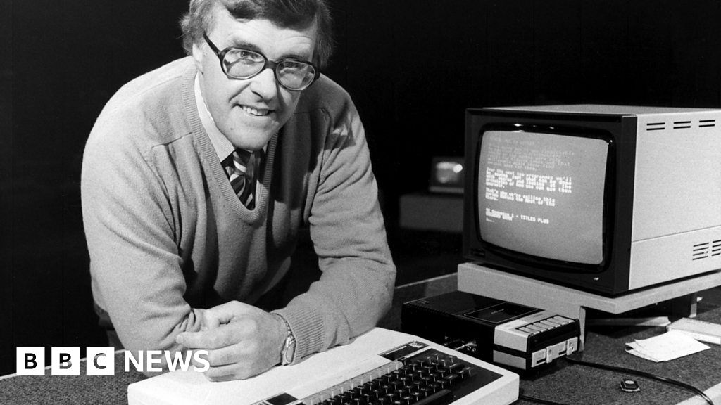 tnmoc's tweet card. Launched in the 1980s the Computer Literacy Project helped people understand the world of computing.