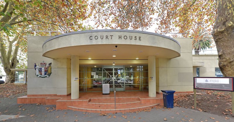 Tweet card summary image