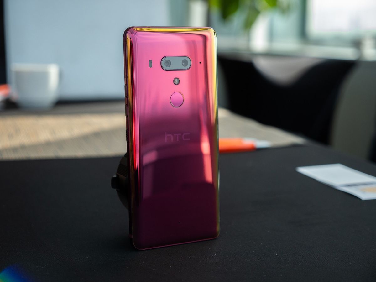 androidcentral's tweet card. Best HTC Phones 2022