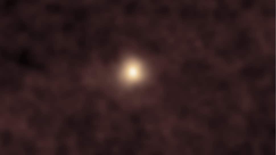 ZeeNewsEnglish's tweet card. In a historic cosmic collaboration, NASA and ISRO have captured unprecedented images and data of 3I/ATLAS, the ultra-fast interstellar comet zipping past Mars at a speed of 130,000 mph. As only the...