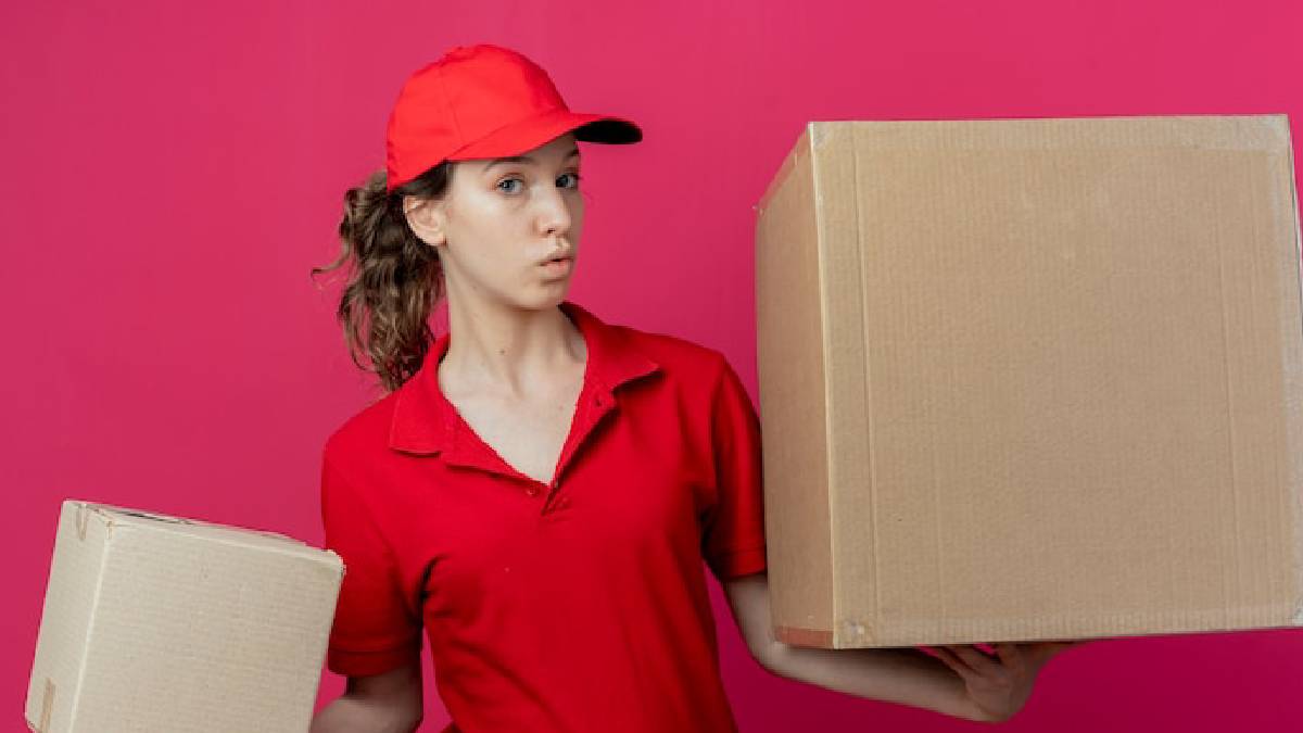 LoksattaLive's tweet card. जड वस्तू उचलताना कोणत्या चुका टाळल्या पाहिजेत? वाचा डॉक्टरांनी सुचवलेले 'हे' उपाय