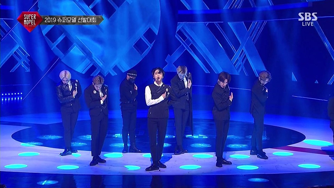 ATEEZofficial's tweet card. 2019 슈퍼모델 선발대회 축하공연 ＜에이티즈, WONDERLAND＞