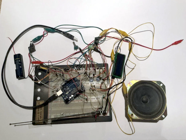 hackaday's tweet card. We think of radios as audio devices, but for people who are visually impaired, it can be difficult to tell which channel you are listening to at any given time. [Sncarter] has a family member with …