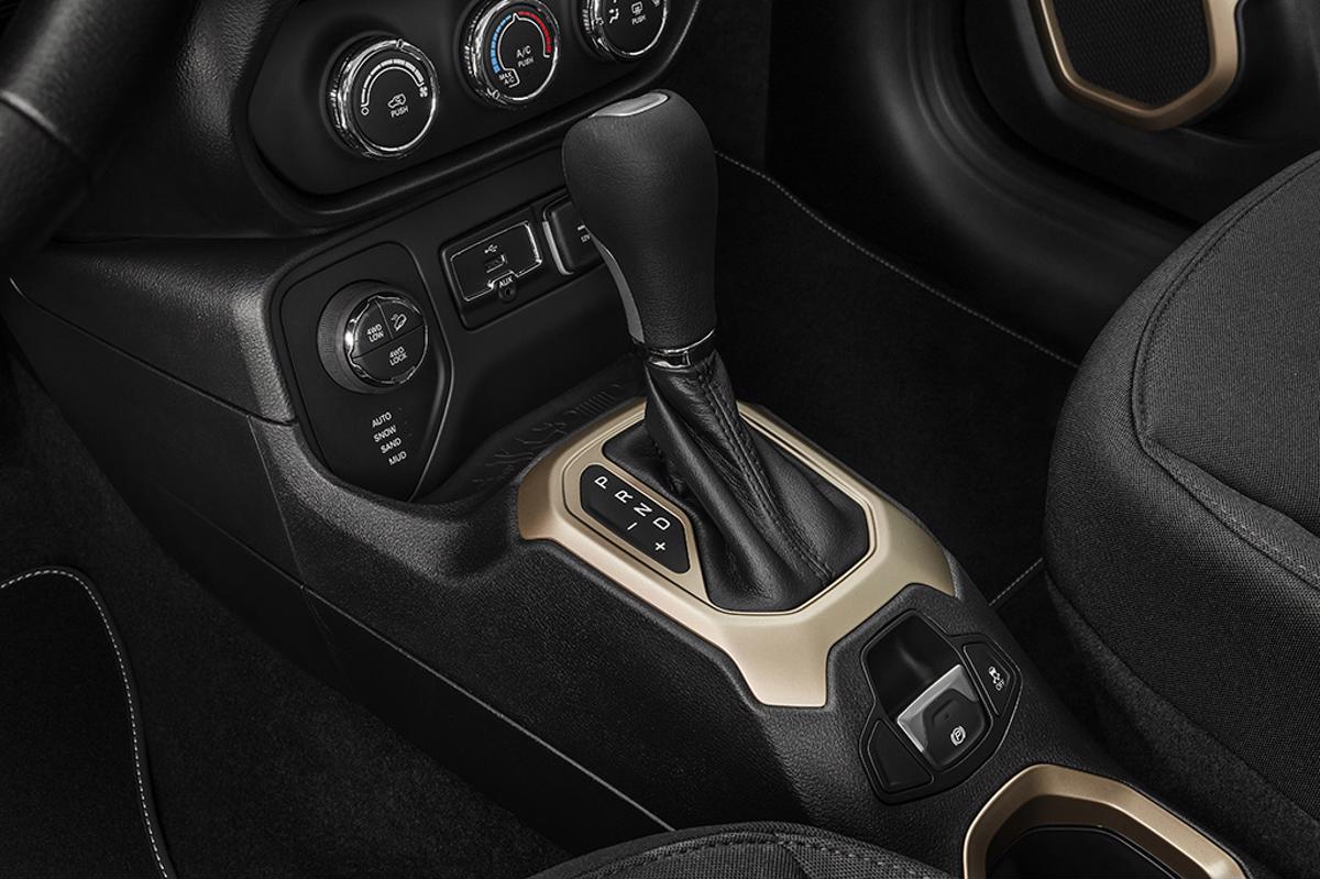 clickpetroleoeg's tweet card. Quer um carro automático usado que não vira dor de cabeça? Veja 7 opções confiáveis por menos de R$ 65 mil para comprar em 2025 sem medo de oficina.