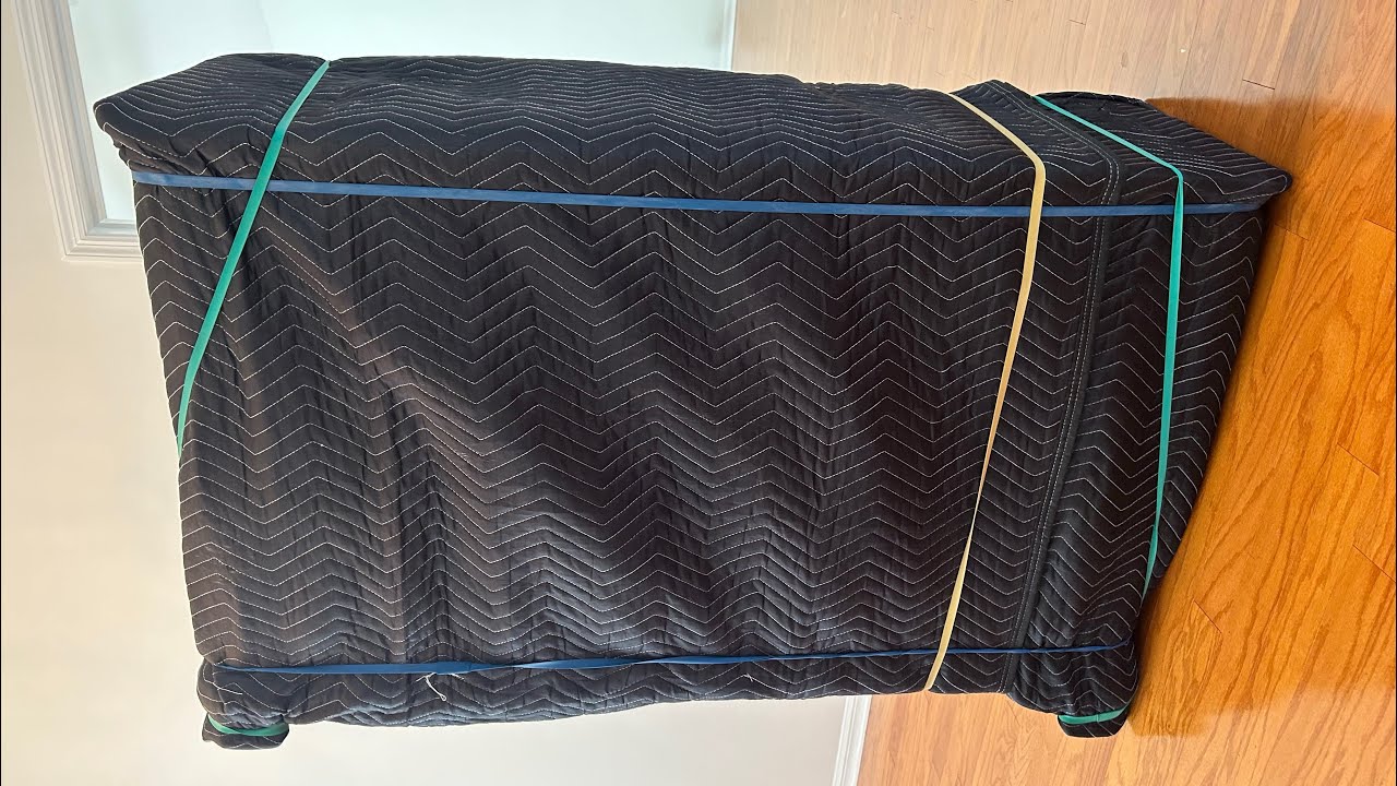 CoastMovingHelp's tweet card. How to pad wrap a dresser with bands | Top Team Moving | FLORIDA...