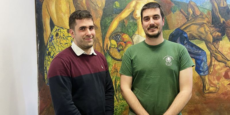 totsantcugat's tweet card. Julià Mestieri i Nacho Ferrer són membres de la Comissió de Gitanes, encarregats de la seva organització per Carnaval