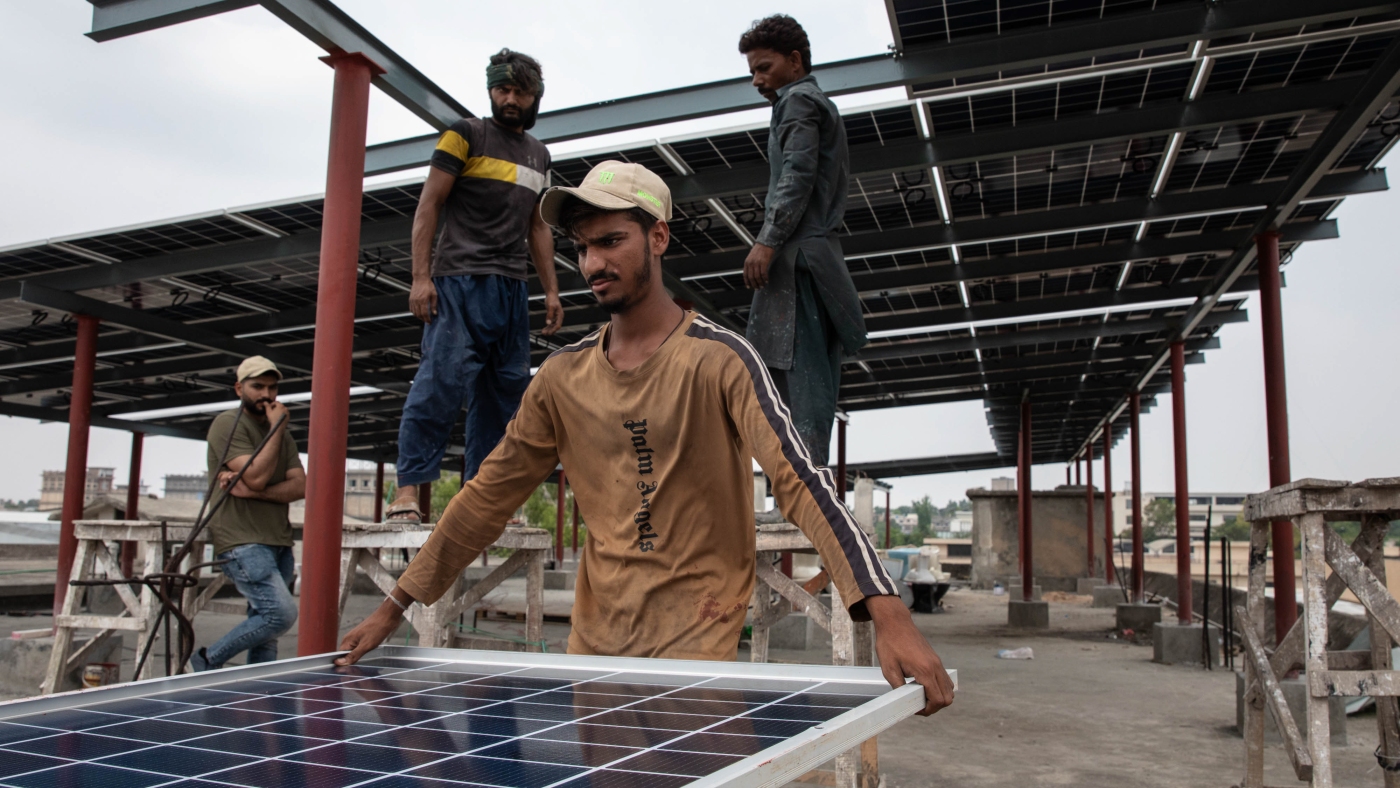 Ragcha's tweet card. Solar experts say there's never been a faster adoption of solar, with panels popping up on rooftops.