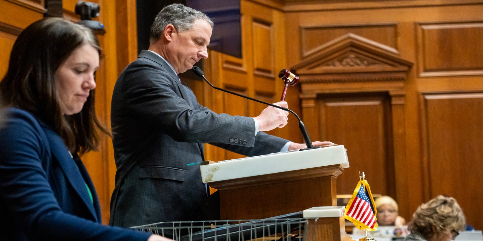 indystar's tweet card. A bill filed by Indiana House Speaker Todd Huston would create a commission to "embrace neighboring counties that want to join low-tax, low-cost Indiana."