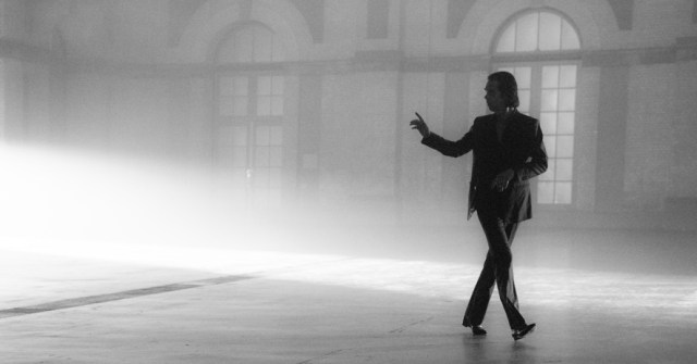 themarginalian's tweet card. “Fill yourself with the beautiful stuff of the world… Get amazed. Get astonished. Get awed on a regular basis, so that getting awed is habitual and becomes a state of being.”