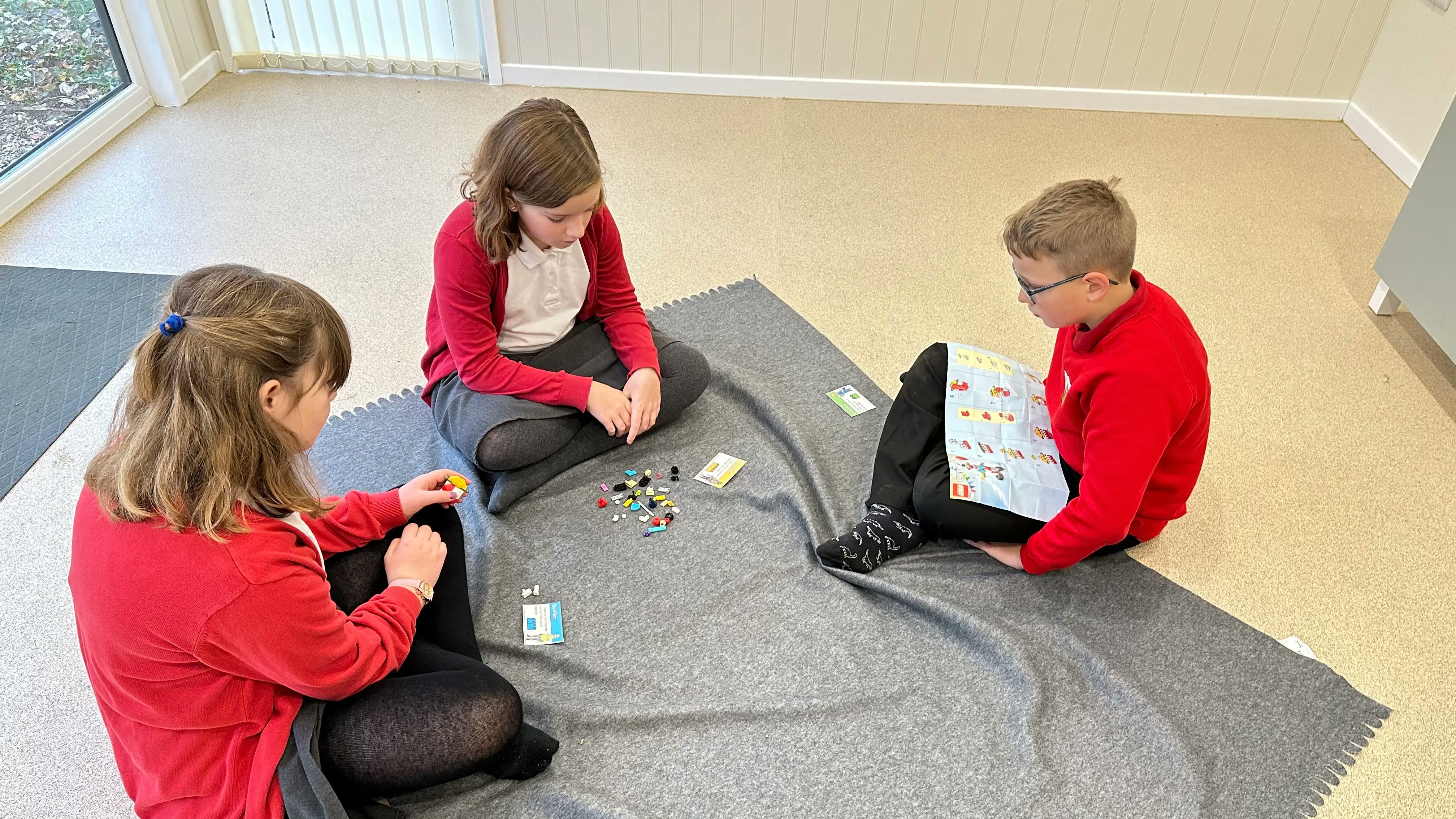 cabinsforschool's tweet card. Looking to implement Lego therapy at your school or take your current programme to the next level? An outdoor classroom is the perfect solution! Read on..