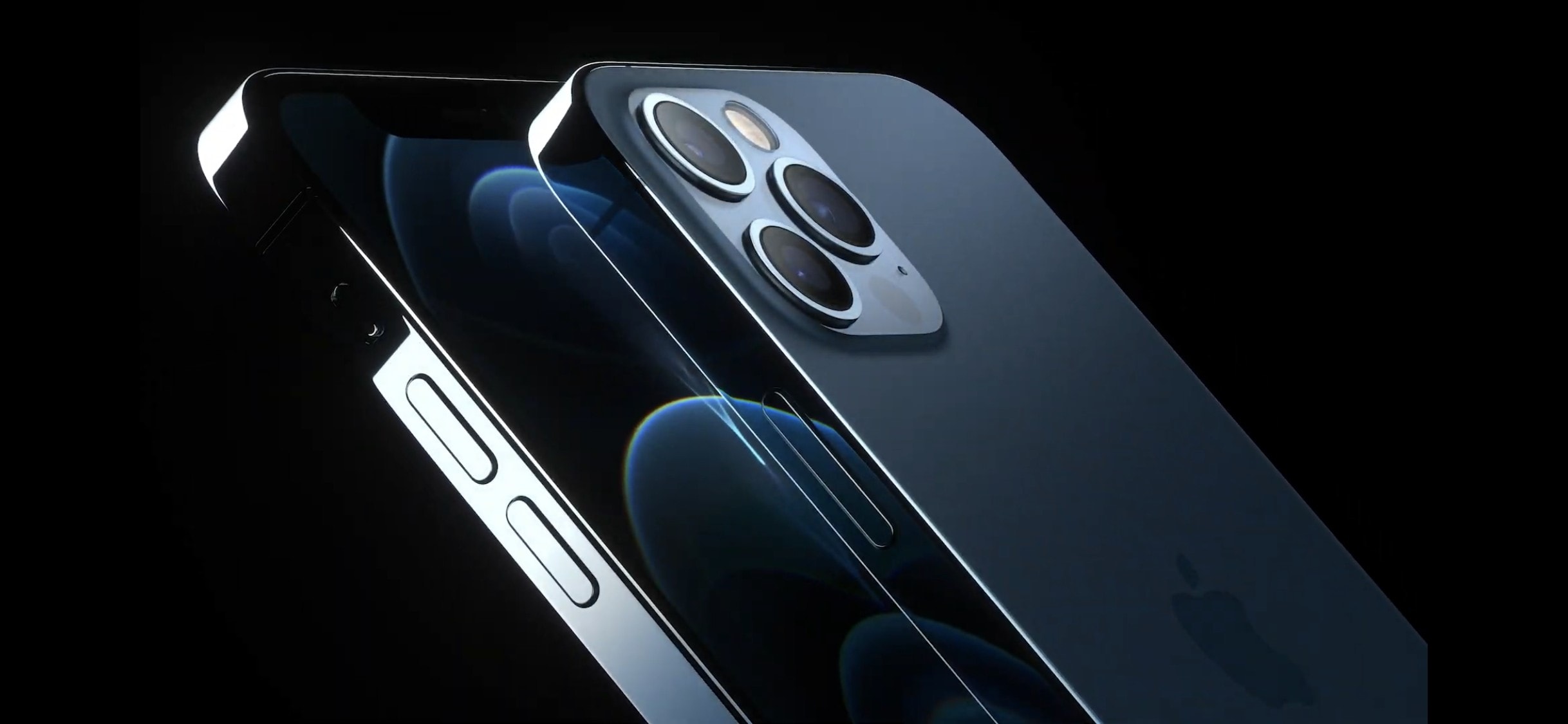 BitBaseHQ's tweet card. For the first time in three years, Samsung sold more smartphones than Apple in the United States in the third calendar quarter of the year, market