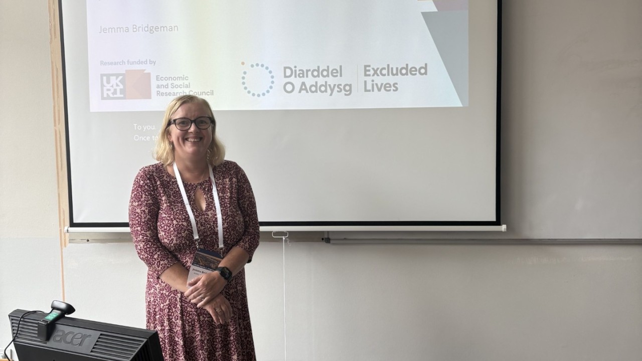 PCamhs's tweet card. I'm really pleased to share that my article has now been officially assigned to an issue of Educational Review: Bridgeman, J. (2024).