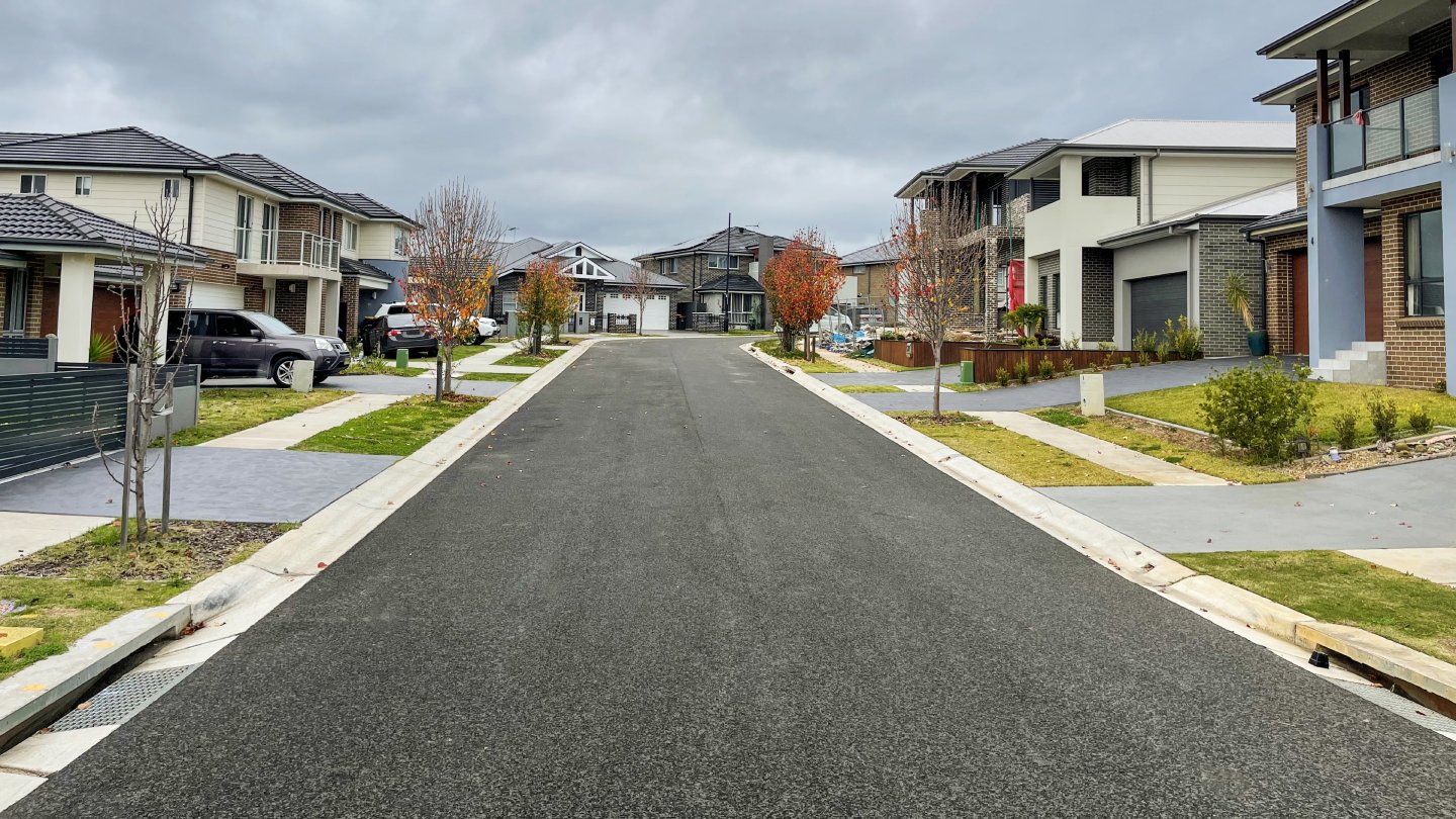 HashChing's tweet card. To sell or not to sell… that is the question. Generally, when it comes to investing in anything, time in the market is advised over timing the market. However, due to the seasonality of the property...