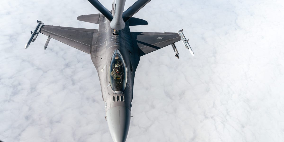 PeterRampling9's tweet card. Ukraine received just 31 Abrams from the US last fall, and the tanks have had minimal effects on the battlefield.