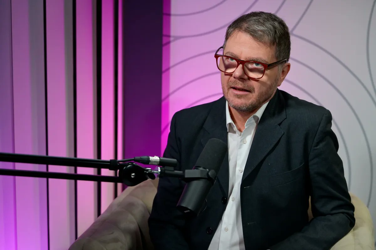 AlenkaKesar's tweet card. Tokratna epizoda podkasta Zdravje z Alenko Kesar je posvečena eni od ključnih tem sodobne medicine: preventivi kroničnih bolezni.