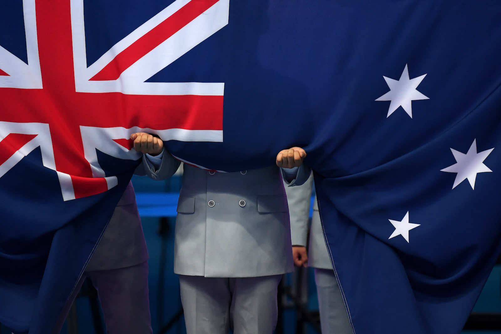 SusannahCPatton's tweet card. Neighbours in Southeast Asia may not be “forced to choose” but rather “left behind”.