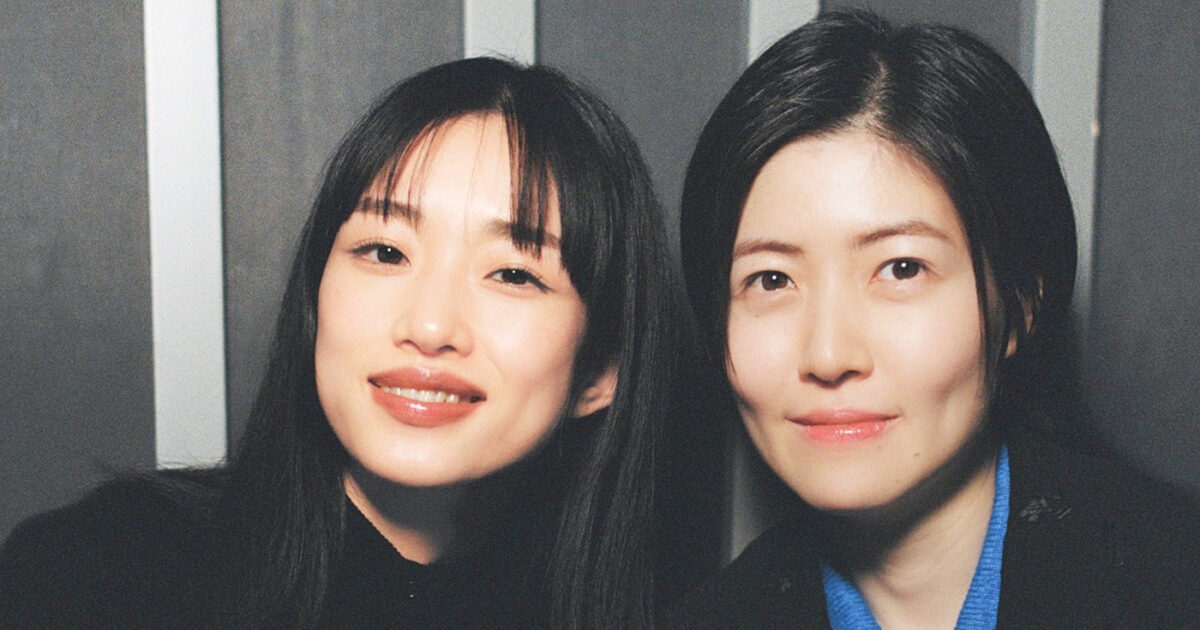 Bezzyjp's tweet card. 韓国と日本を代表する、二つの才能が邂逅を果たした。 『新聞記者』で第43回日本アカデミー賞最優秀主演女優賞を受賞したシム・ウンギョンが主演を務め、『あんのこと』で第48回日本アカデミー賞最優秀主演女優賞を受賞した河合優実がキーパーソン役で出演する映画『旅と日々』が公開中だ。 日本漫画界の異才・つげ義春の「海辺の叙景」「ほんやら洞のべんさん」が原作。監督は、『夜明けのすべて』『ケイコ...