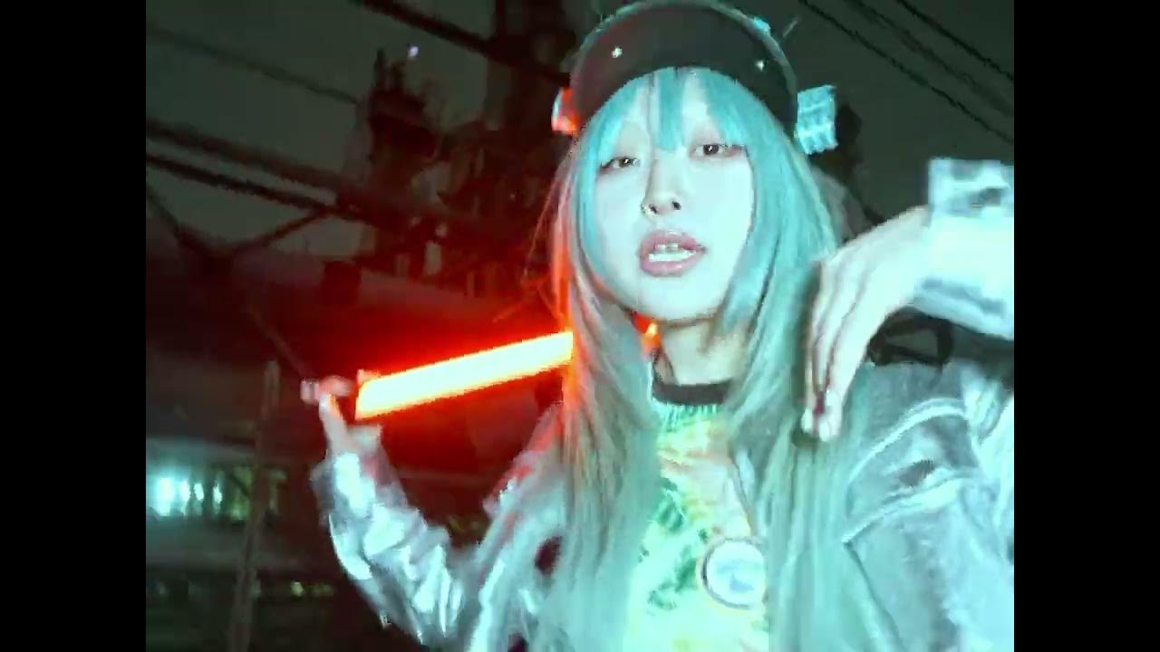 mirawoolong's tweet card. e5 - BUTTOBASHIT [Official Music Video]