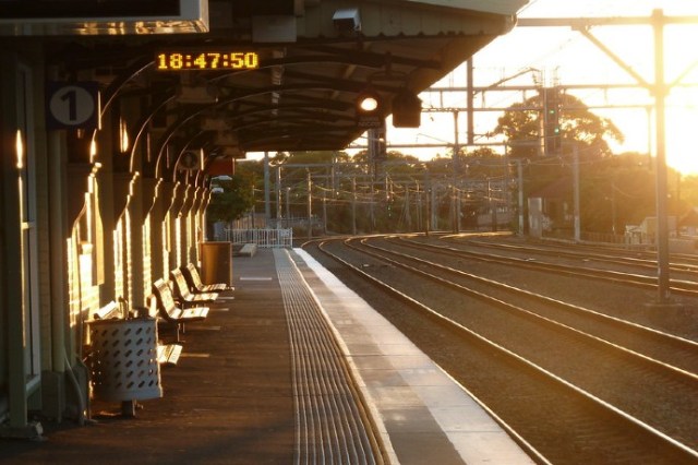 LocoMag's tweet card. Submit to Issue #70!