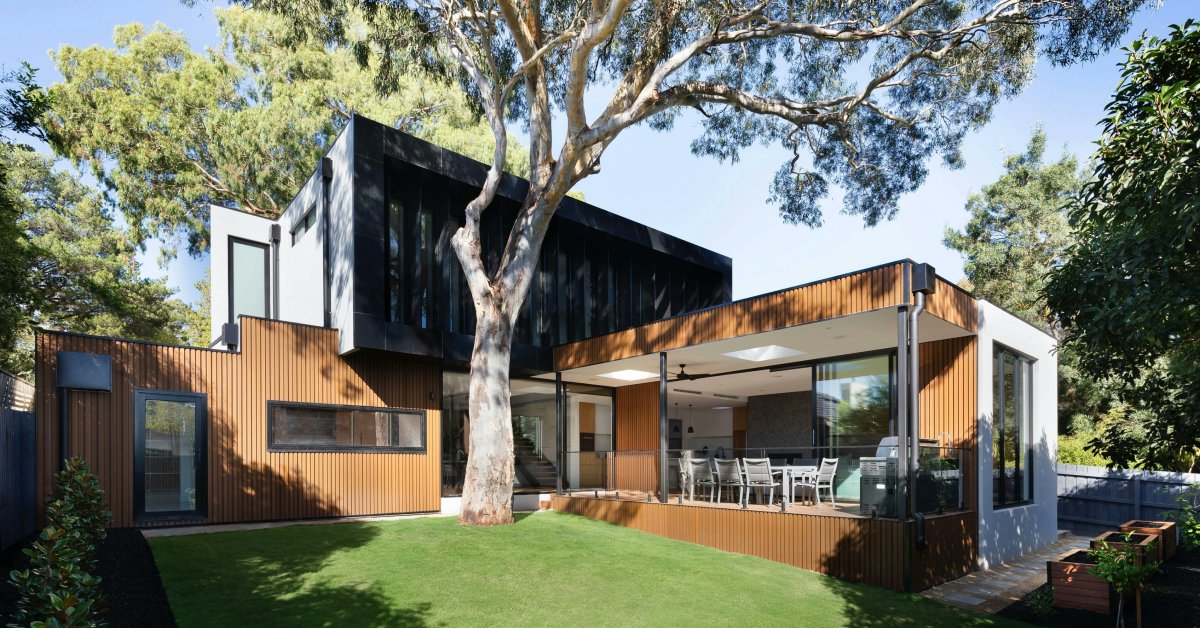 Algar_ex_pmdc's tweet card. Besoin d’un permis de construire ou d’une déclaration préalable ? Algar vous accompagne de A à Z. Déjà plus de 8 000 permis obtenus partout en France.