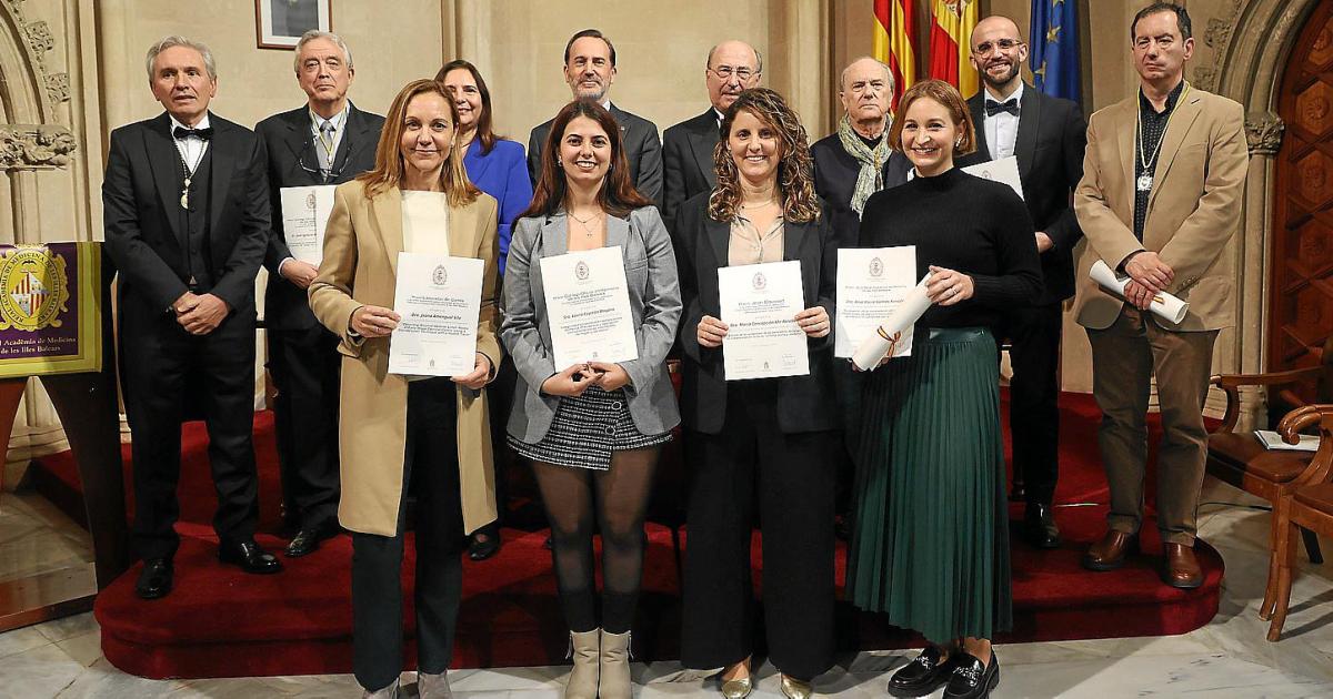 AinaPanades's tweet card. La institución presentó su memoria anual, entregó sus premios y distinciones. La Reial Academia de Medicina de les Illes Balears (RAMIB) celebró este jueves la sesión inaugural del nuevo curso...