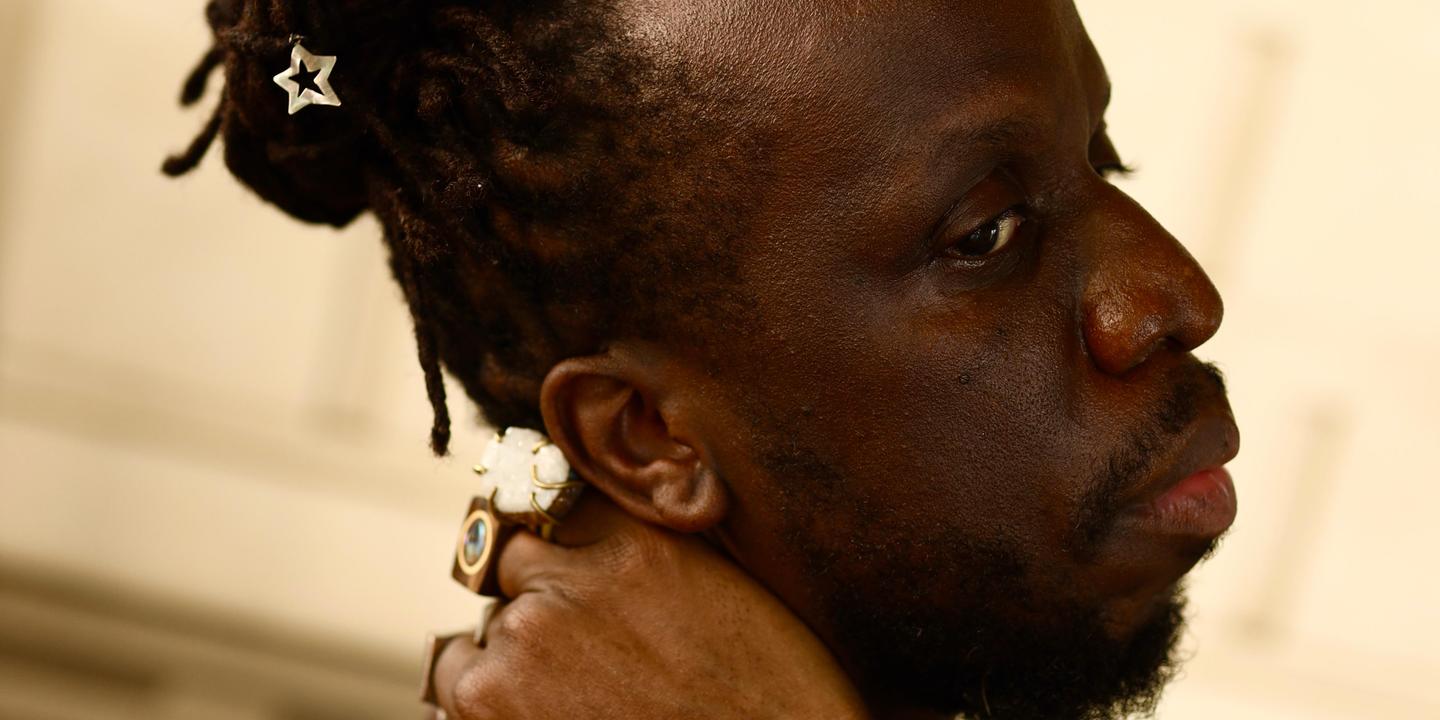 hpenot_lequipe's tweet card. « Je ne serais pas arrivé là si… » Chaque semaine, « Le Monde » interroge une personnalité sur un moment décisif de son existence. Le rappeur franco-congolais revient sur son arrivée inattendue en...