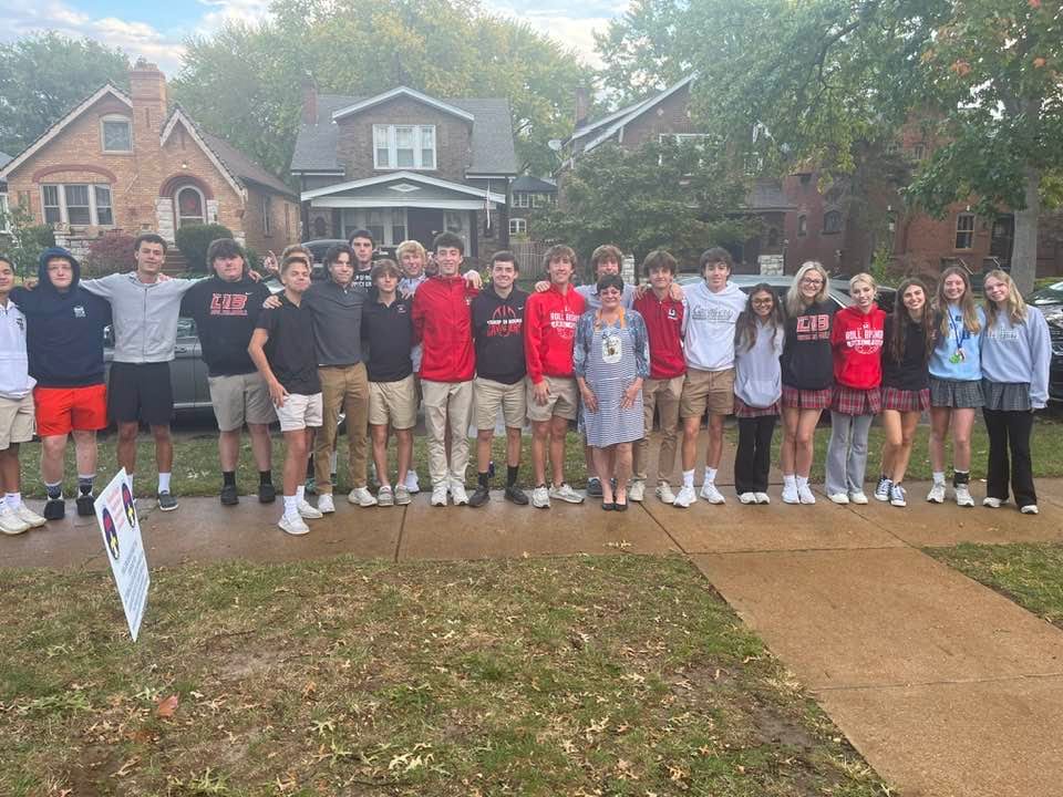 jsbartosch's tweet card. About 30 friends show up for a homemade breakfast every Wednesday in memory of Sam Crowe, who was killed last year at age 15.
