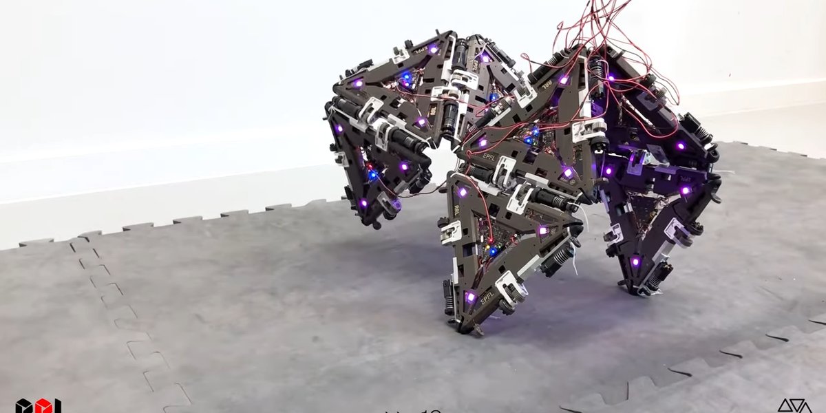 EPFL_en's tweet card. Your weekly selection of awesome robot videos