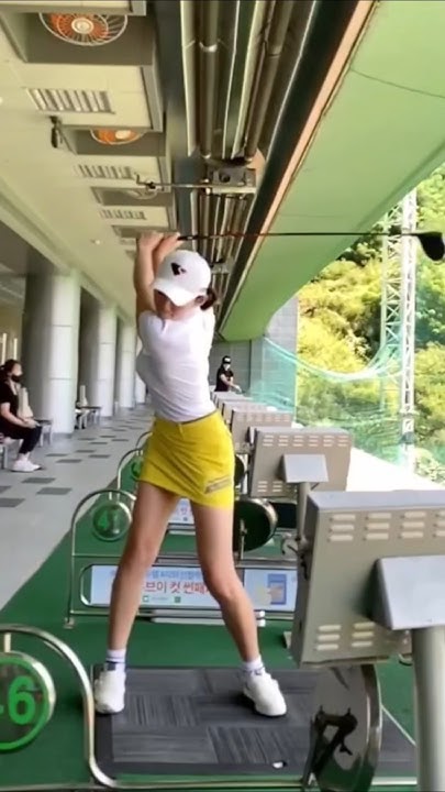 ippeunnaes18787's tweet card. KLPGA 황아름 프로 드라이버 슬로우 Nice shot!. #골프 #골프스윙자세 #골프스윙 #골프레슨 #swing...