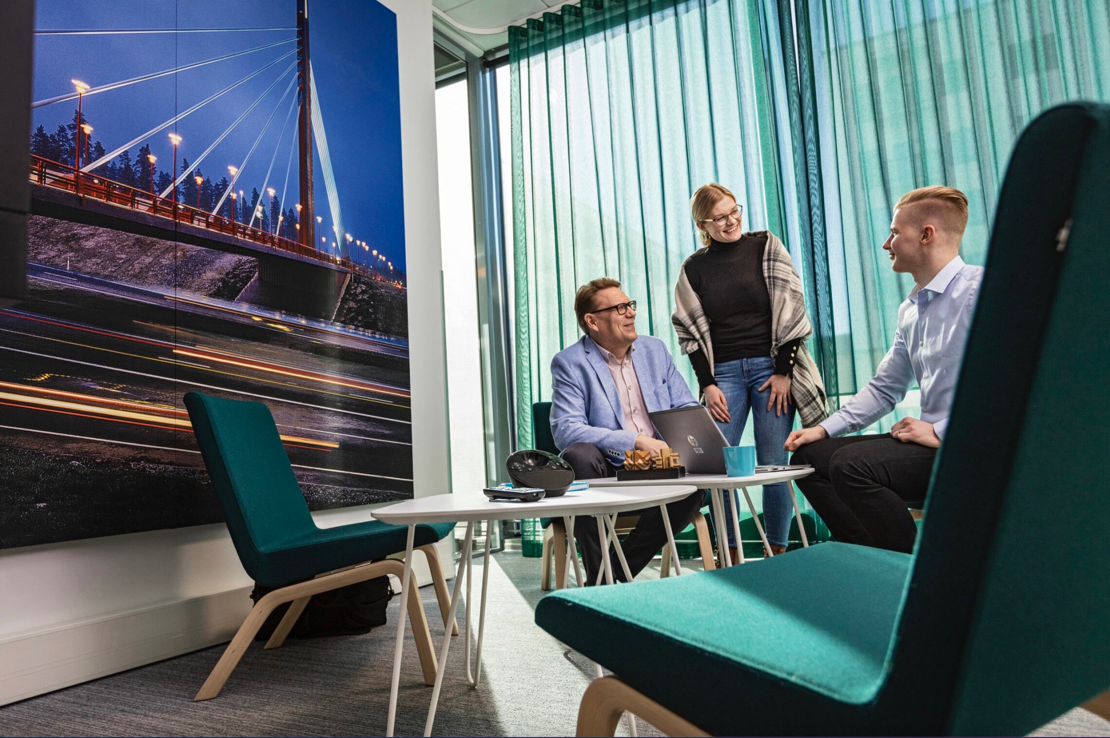 Efecte's tweet card. A-Insinöörit customer story tells how they enhance efficiency through a single-platform approach with Efecte IGA, and how IGA was implemented swiftly according to schedule.