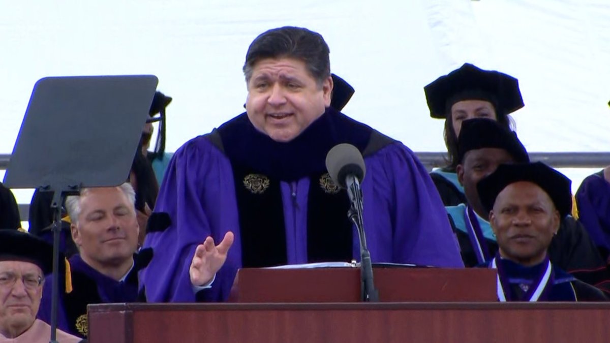 contextualinfo's tweet card. Illinois governor J.B. Pritzker gave commencement speech at Northwestern University on Monday heavily inspired by hit-series “The Office” with Actor Steve Carell, who played Michael Scott on the...