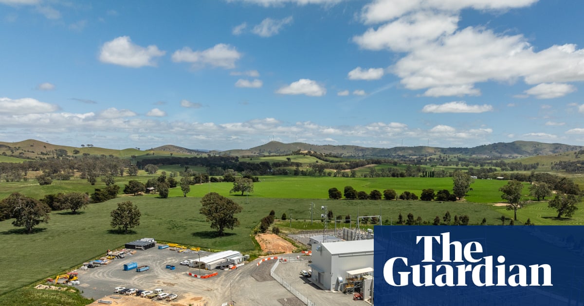 raywilton4's tweet card. Australia’s largest synchronous condenser begins testing in Victoria, joining an expanding network operators say will reduce the grid’s reliance on fossil fuels