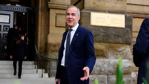 CBCNews's tweet card. Everything that unfolded on Canada’s election night (and the day after) | CBC