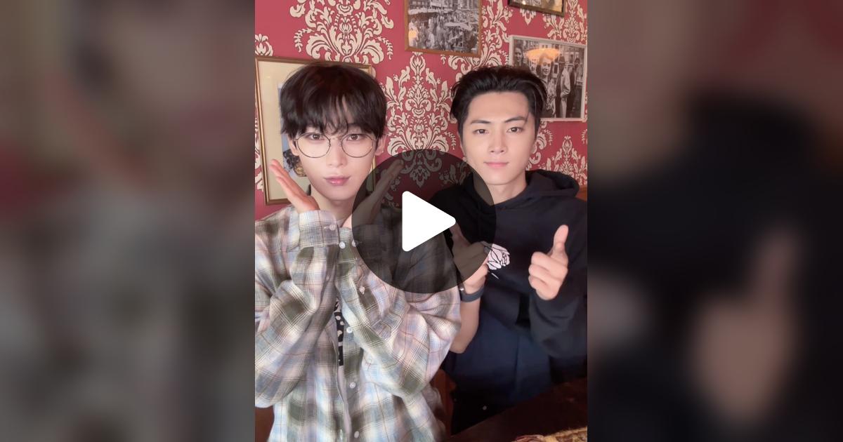 ENHYPEN_members's tweet card. 좋아요 2.5M개, 댓글 31.4K개가 있습니다. "so happy 🤗"