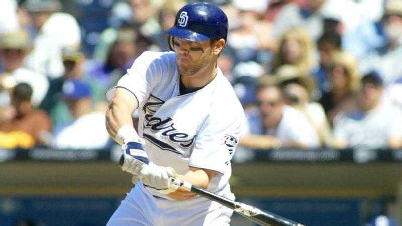 DocMerazESPN's tweet card. El médico forense del condado de Los Ángeles publicó sus conclusiones sobre la muerte de Sean Burroughs esta semana, diciendo que el exjugador de Grandes Ligas murió por intoxicación con fentanilo y...