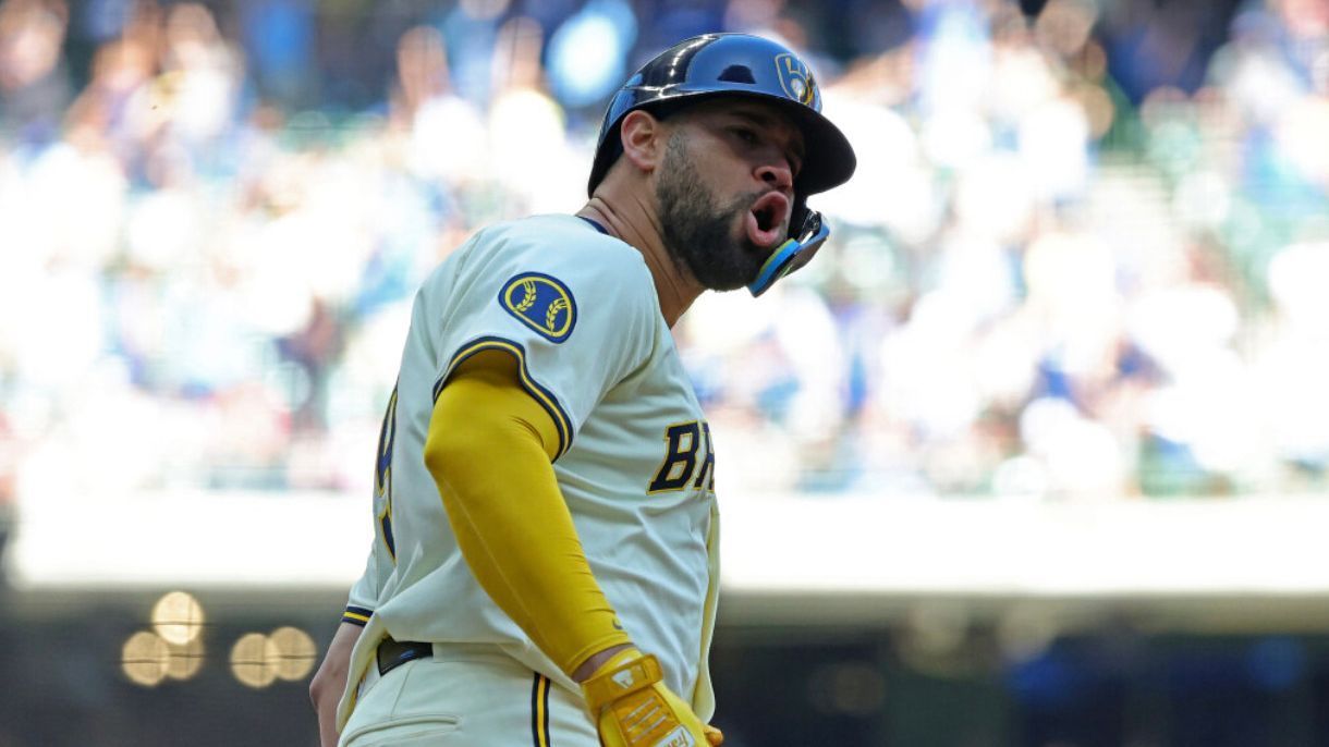 DocMerazESPN's tweet card. El equipo anunció que el jugador sufre molestias que necesitarán tiempo de descanso en una de sus piernas.