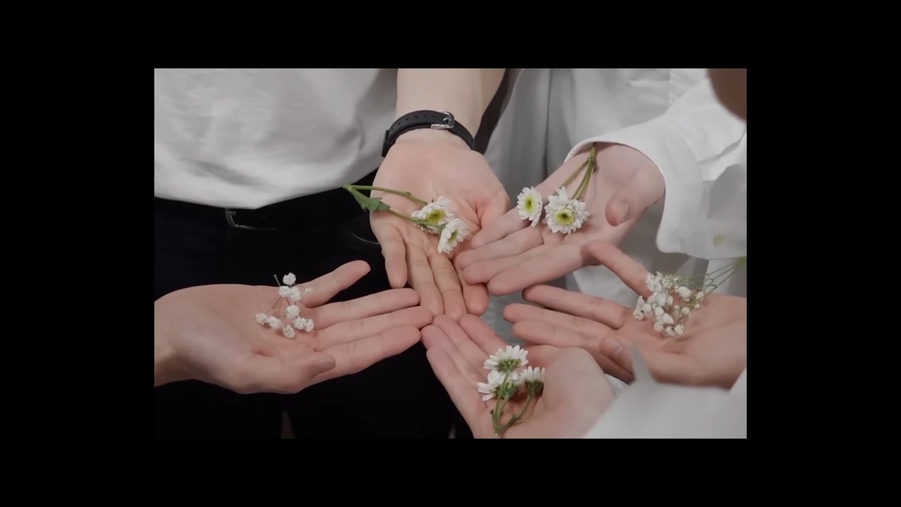 h_tilde_'s tweet card. 나우즈(NOWZ) - 사랑, 그게 뭔데