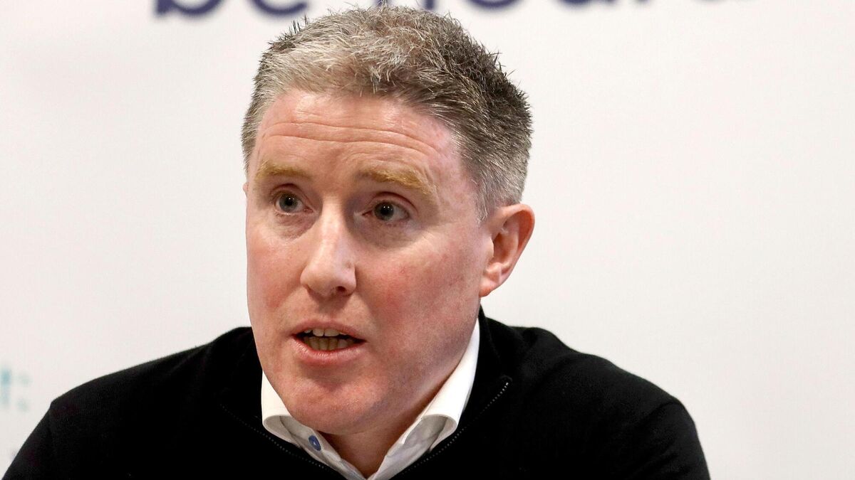 ExaminerSport's tweet card. Chairman Briody endorses county before club GAA calendar