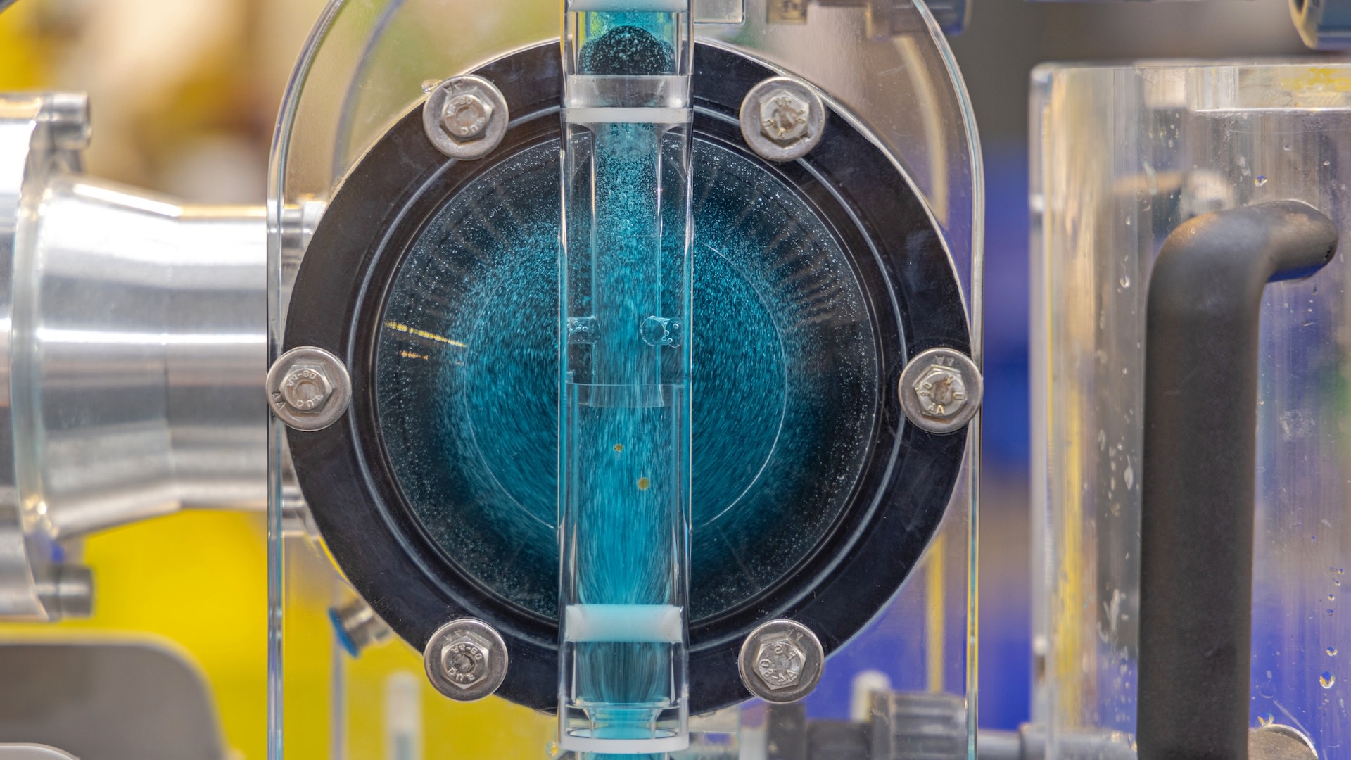 Noah_A_S's tweet card. Experts are leveraging water flow friction on the nanoscale level with electrifying results that could power sensors and other tech.