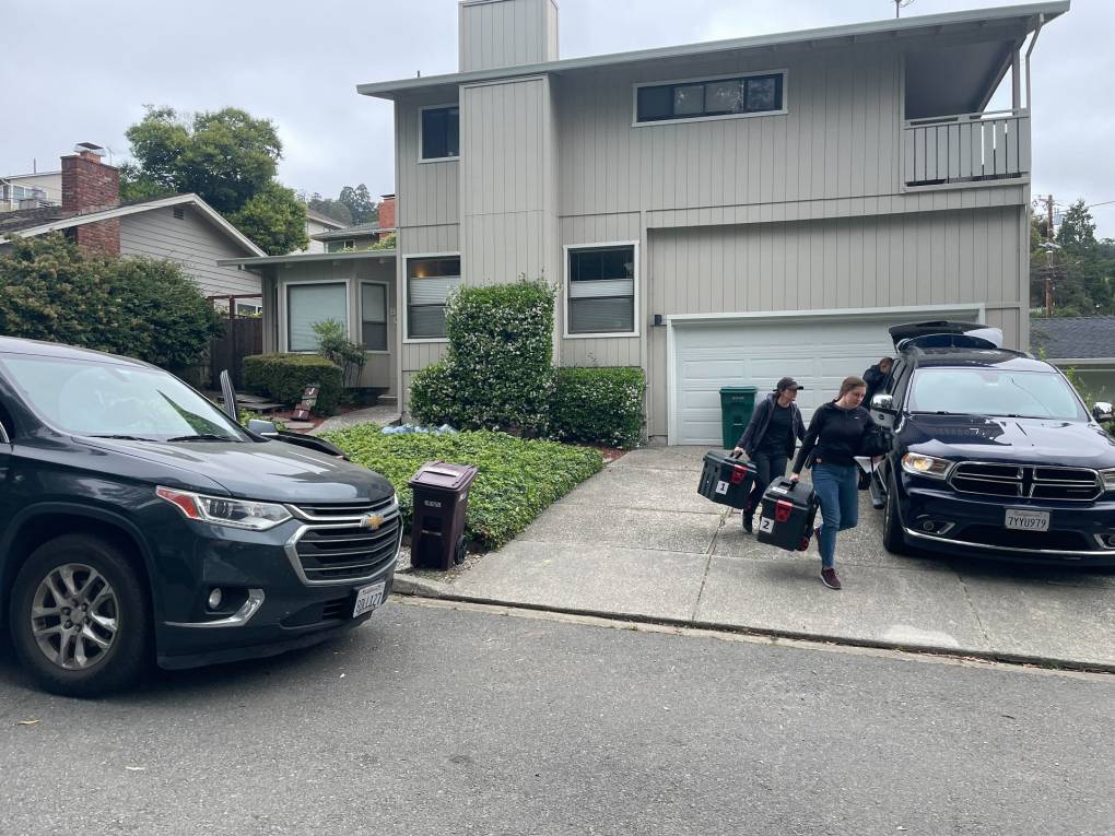 AllieYoup's tweet card. Federal agents carried boxes out of the home on Thursday morning. The FBI also reportedly searched a separate house in the Oakland Hills.