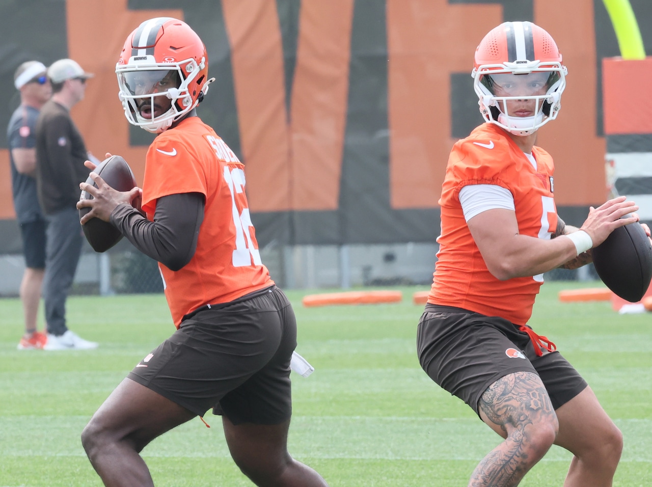 terrypluto's tweet card. How often are good NFL starting QBs found outside of the first round in the draft?