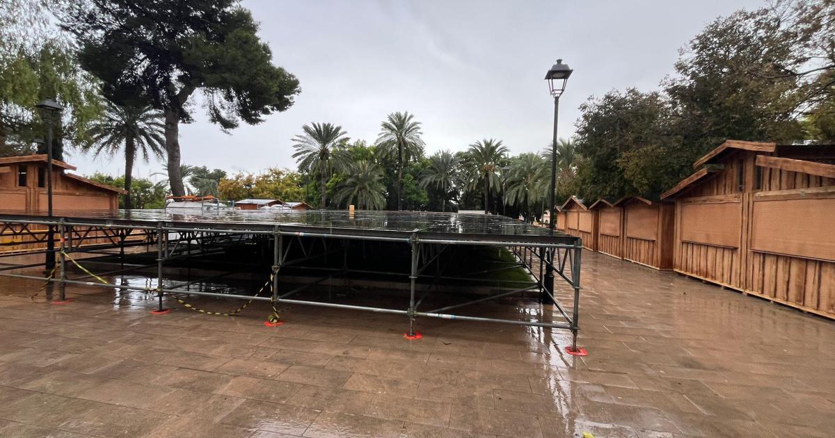 JoanAndreu72's tweet card. La instalación se paralizó unos días y se ha retomado. La Associació Barri Cívic de Santa Catalina i Es Jonquet ha denunciado este domingo la «falta total de transparencia» del Ayuntamiento de Palma...