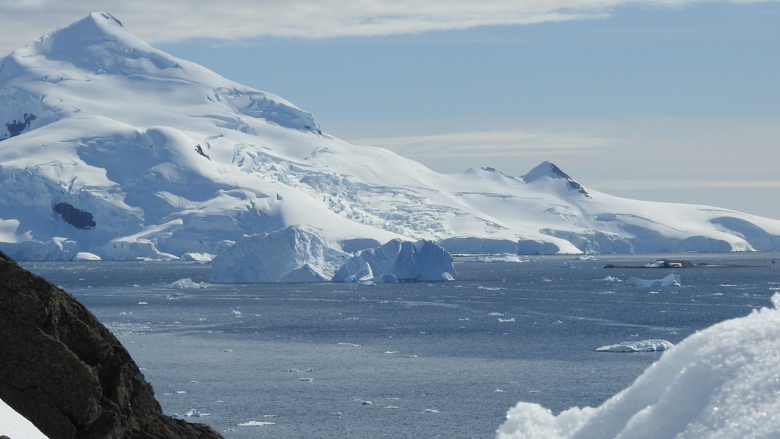 RoryScarrott's tweet card. The consequences for nature and humanity of warming oceans and melting ice are sweeping and severe,  according to the Intergovernmental Panel on Climate Change.