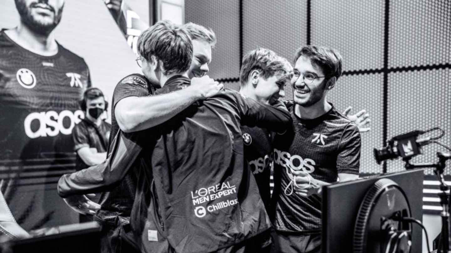 betlol_eu's tweet card. Upset has the game of his life against Team Vitality, carrying his team to victory despite all odds. MAD Lions comeback to take down Astralis!